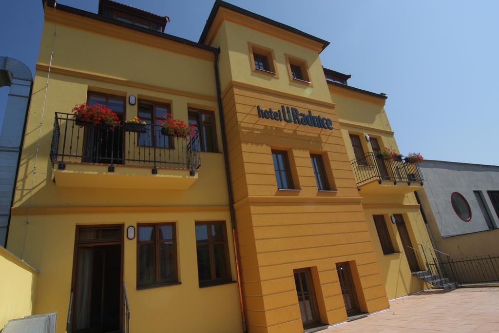 Hotel U Radnice Louny Exterior photo