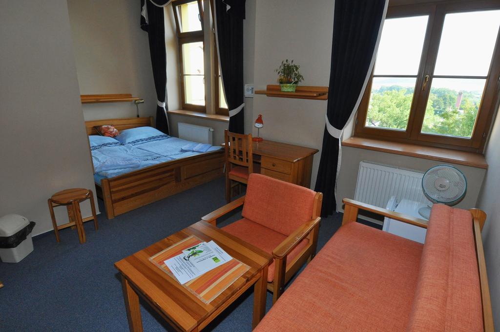 Hotel U Radnice Louny Exterior photo